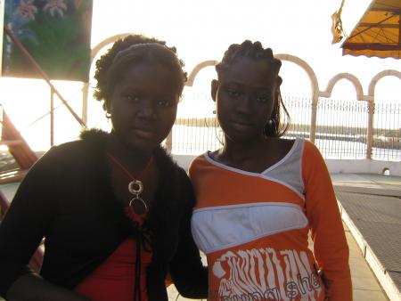 mes deux cousine bien aimer ndeye ami et rama